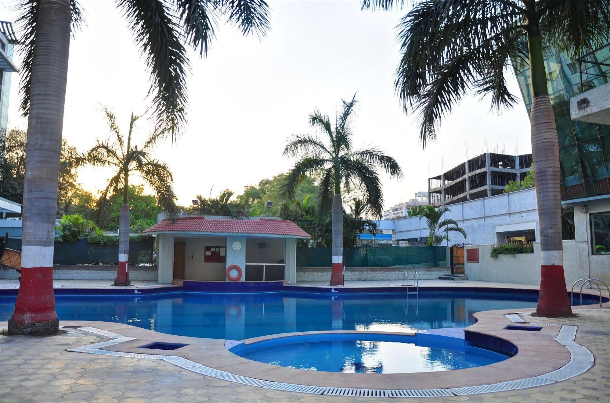 Manasarovar - The Fern Hyderabad Exterior foto